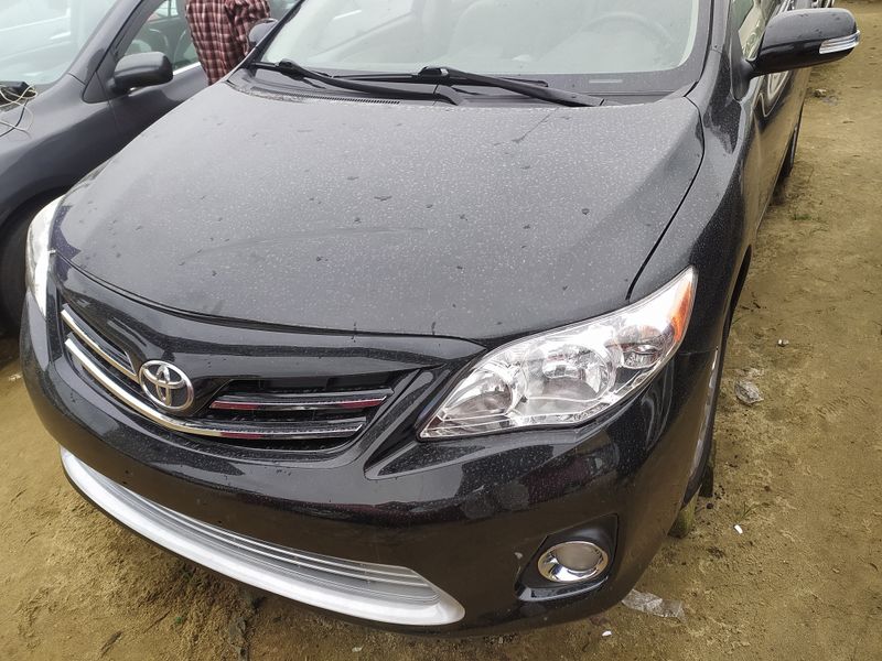 Thumbnail 2 of 2013 Toyota Corolla
